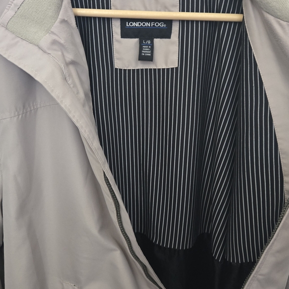 London Fog Retro 90's Beige Bomber Jacket - Picture 3 of 3